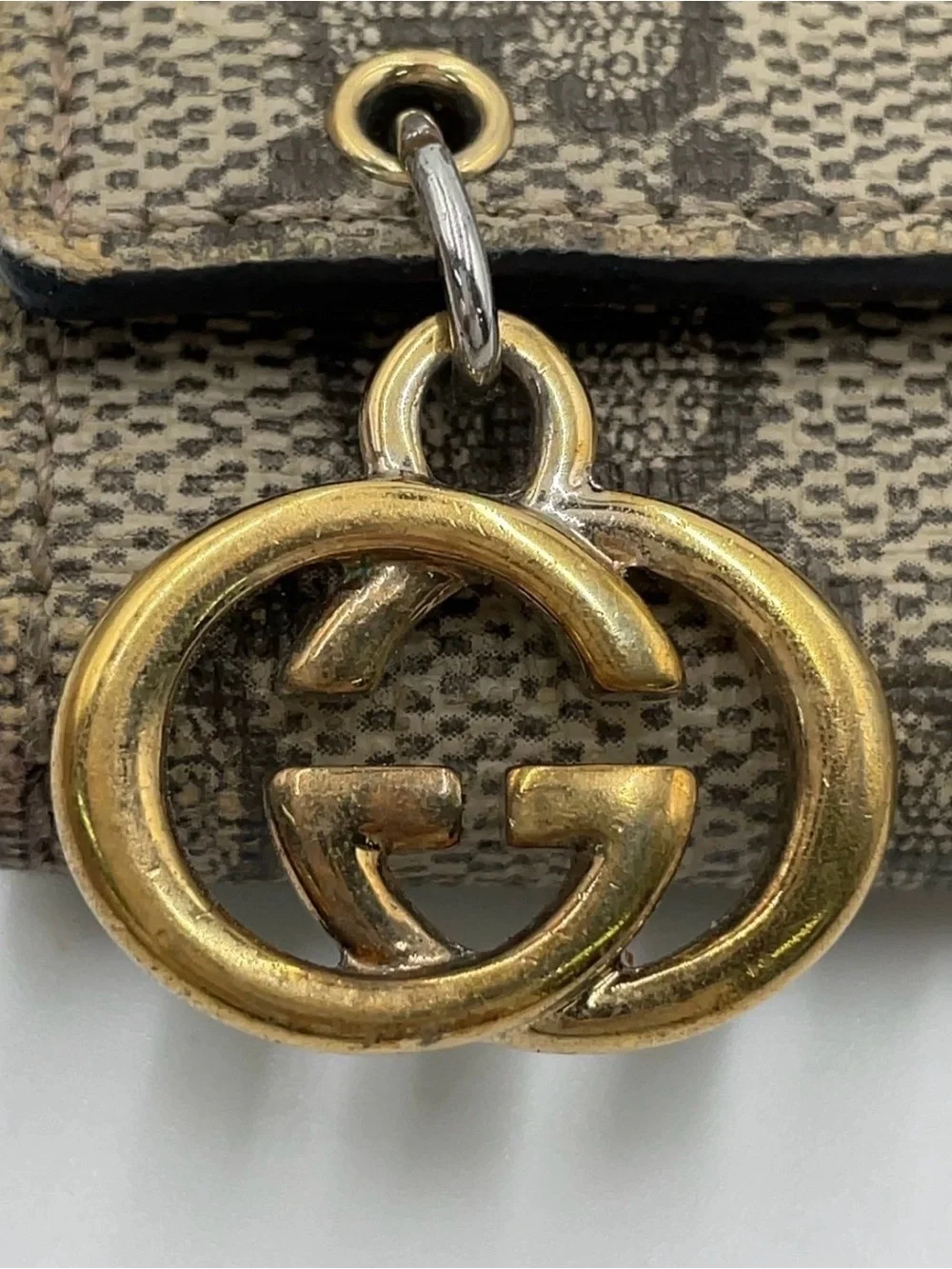 Auth Gucci GG Supreme Brown Leather 6-Key Holder 212111 with GG Charm - Picture 11 of 16